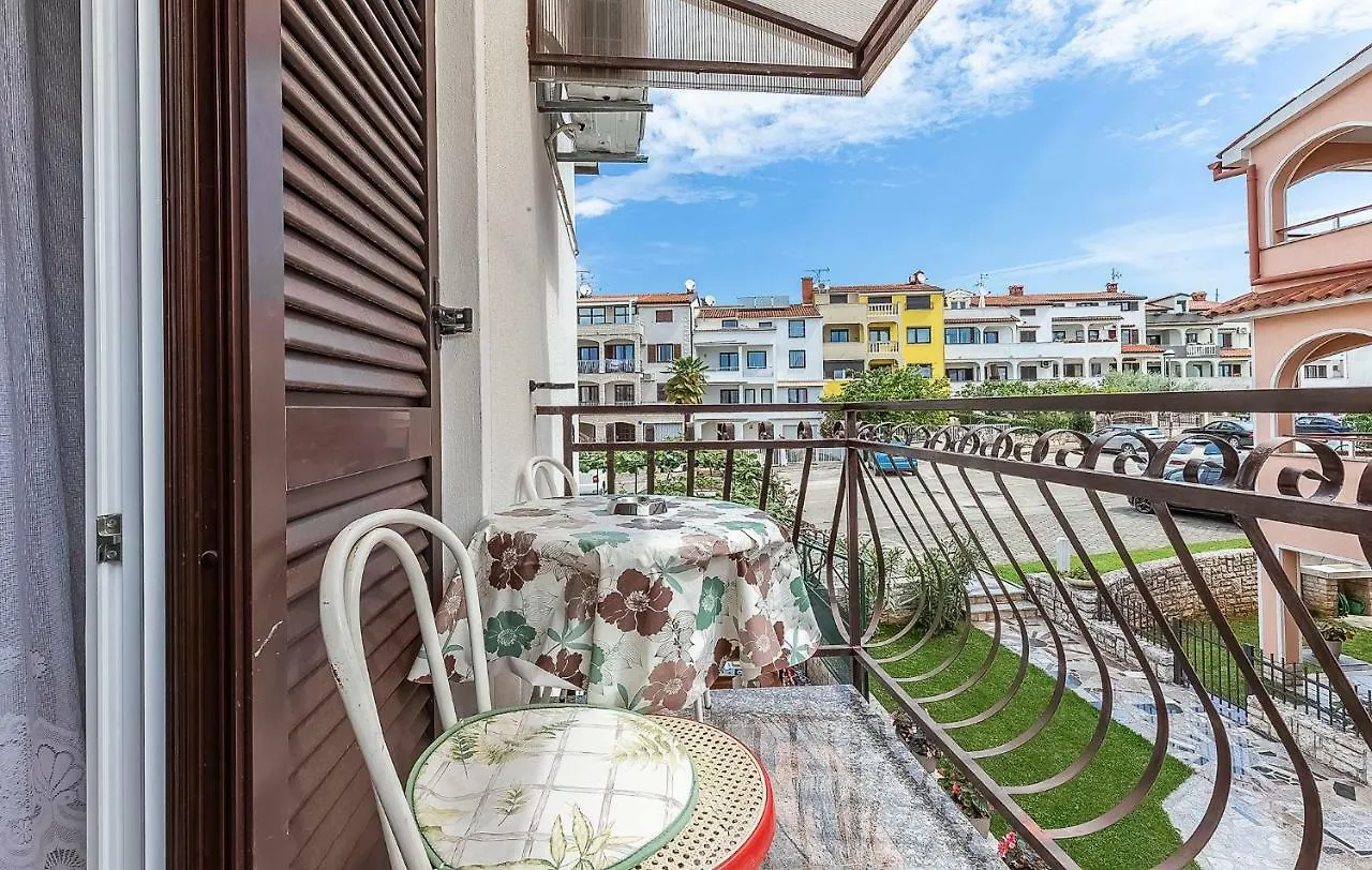 Zlata Apartment Porec